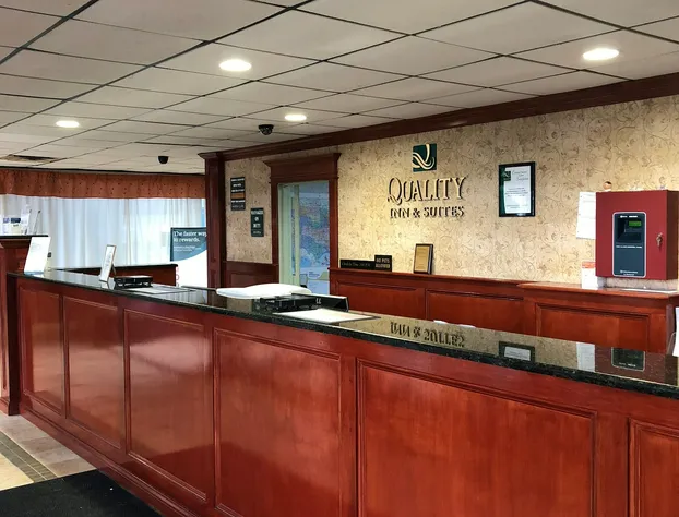 Quality Inn and Suites Kingston hotel detail image 2