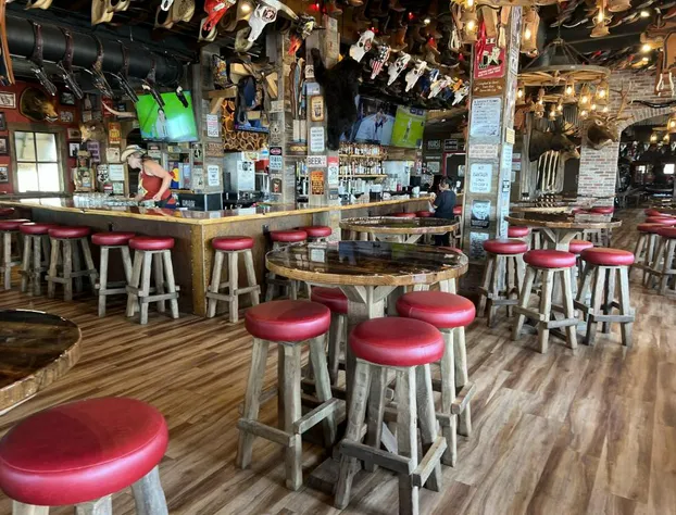 Quality Inn & Suites Galveston - Beachfront hotel detail image 3