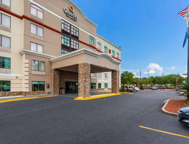 Quality Inn & Suites North Myrtle Beach hotel detail image 1