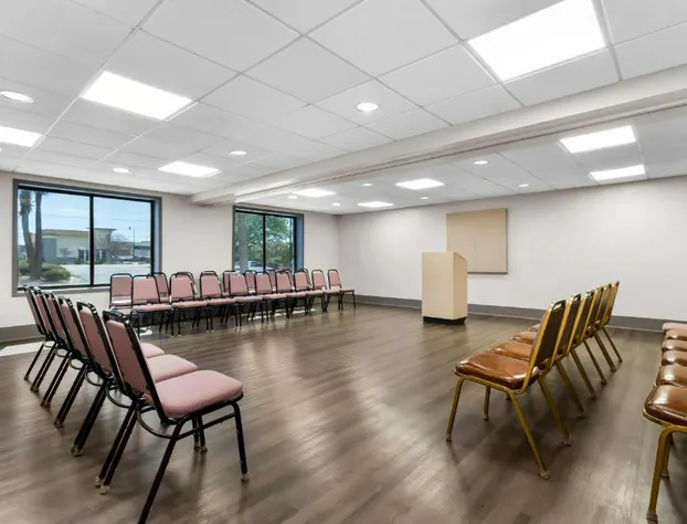 Quality Inn & Suites North Myrtle Beach hotel detail image 4