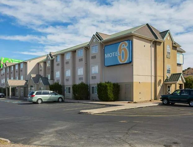 Motel 6 Bernalillo, NM hotel detail image 4