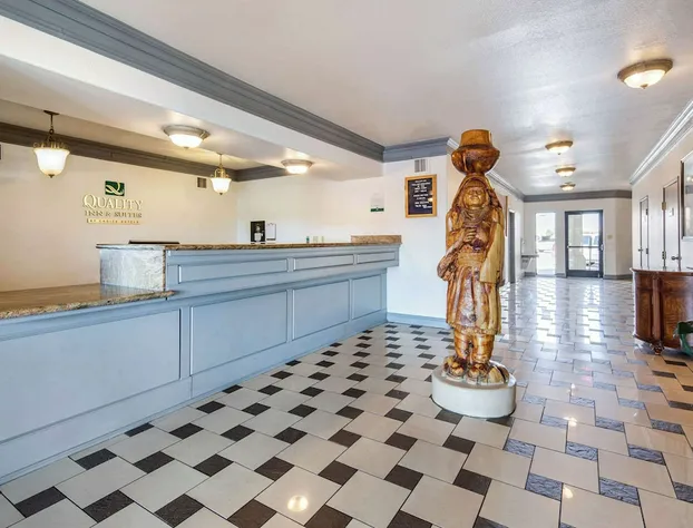 Quality Inn & Suites Gallup I-40 Exit 20 hotel detail image 2