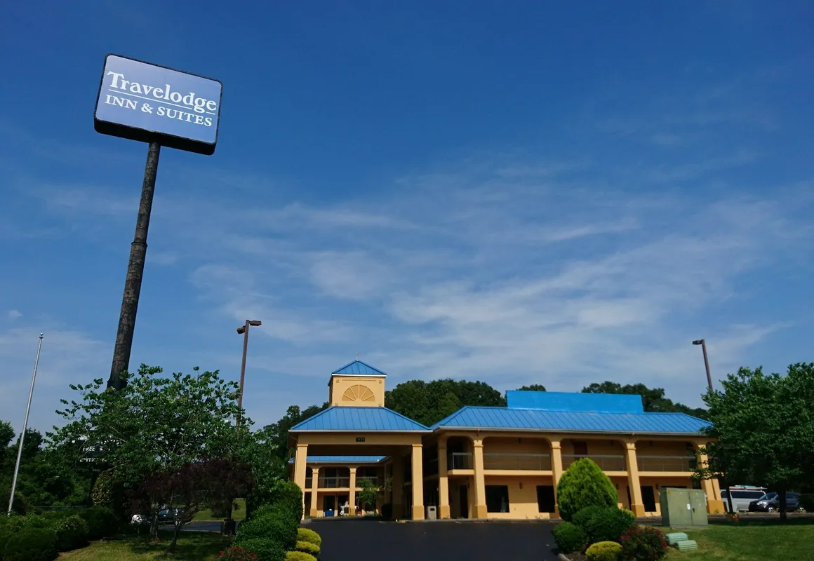 Travelodge by Wyndham Knoxville East hotel hero