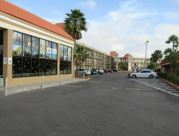 Quality Inn & Suites Kissimmee by The Lake hotel detail image 4