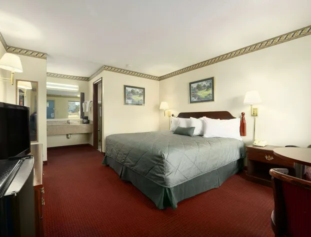 Days Inn by Wyndham Augusta / Fort Eisenhower hotel detail image 3