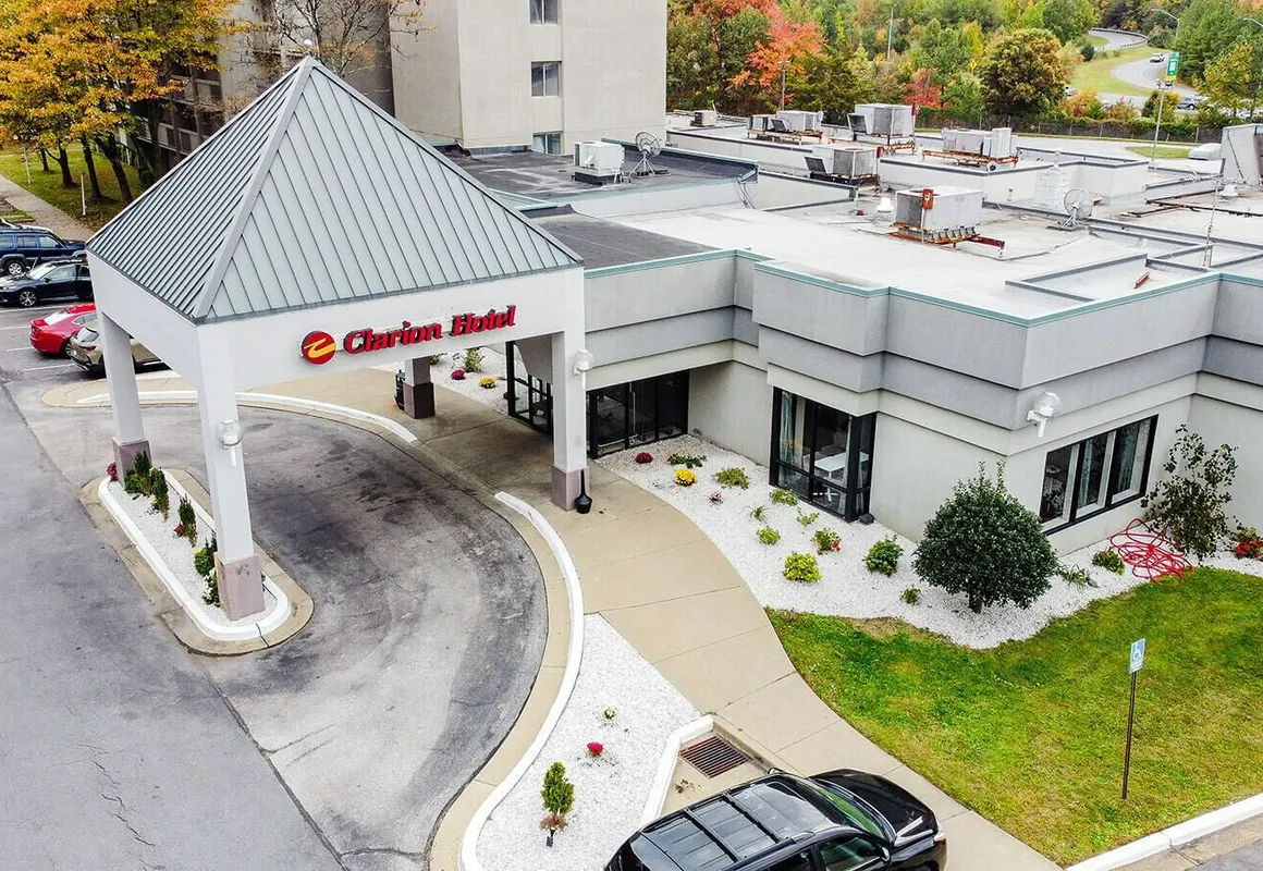 Clarion Hotel BWI Airport Arundel Mills hotel hero