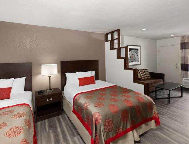 Ramada by Wyndham El Paso hotel detail image 4