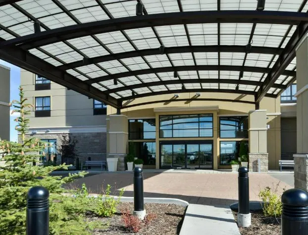 Holiday Inn Hotel & Suites Edmonton Airport & Conference Ctr by IHG hotel detail image 2
