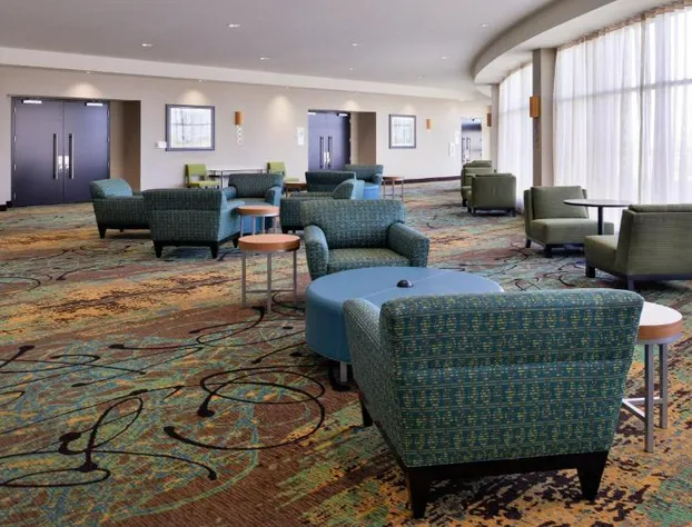 Holiday Inn Hotel & Suites Edmonton Airport & Conference Ctr by IHG hotel detail image 4