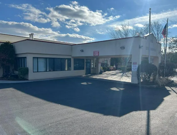 Hilltop Inn & Suites hotel detail image 1