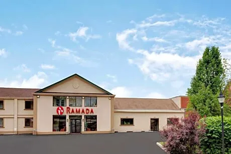 Ramada by Wyndham Flemington hotel detail image 2