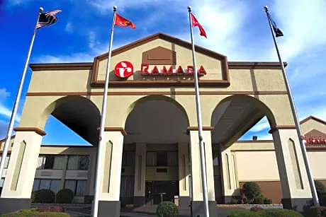 Ramada by Wyndham Triangle/Quantico hotel detail image 1