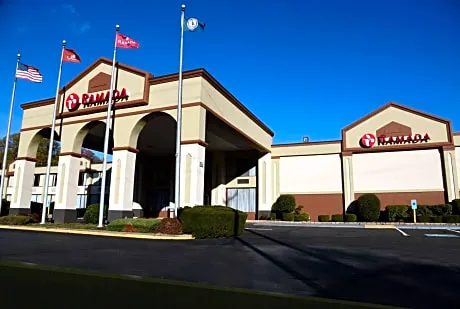 Ramada by Wyndham Triangle/Quantico hotel detail image 3