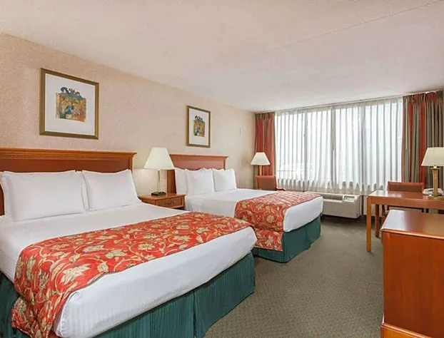 Ramada by Wyndham Triangle/Quantico hotel detail image 4