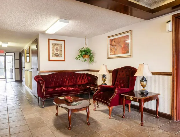 Days Inn by Wyndham Adairsville hotel detail image 2