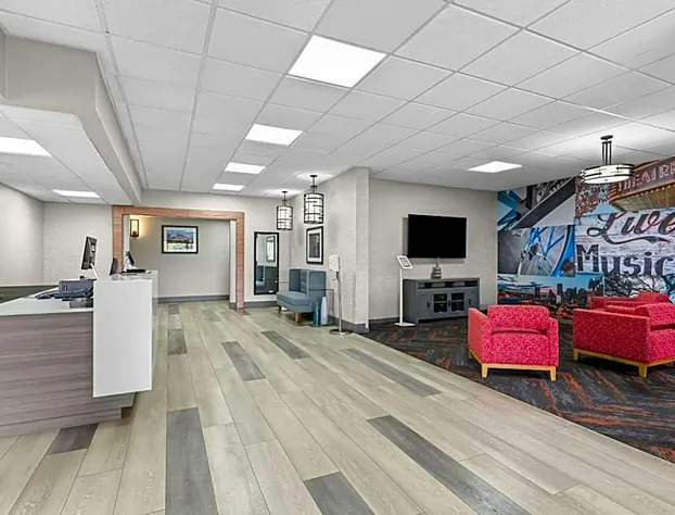 Clarion Pointe Franklin - Nashville Area hotel detail image 3