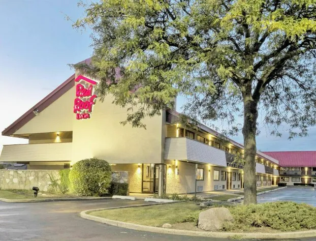Red Roof Inn Chicago-O'Hare Airport/ Arlington Hts hotel detail image 3