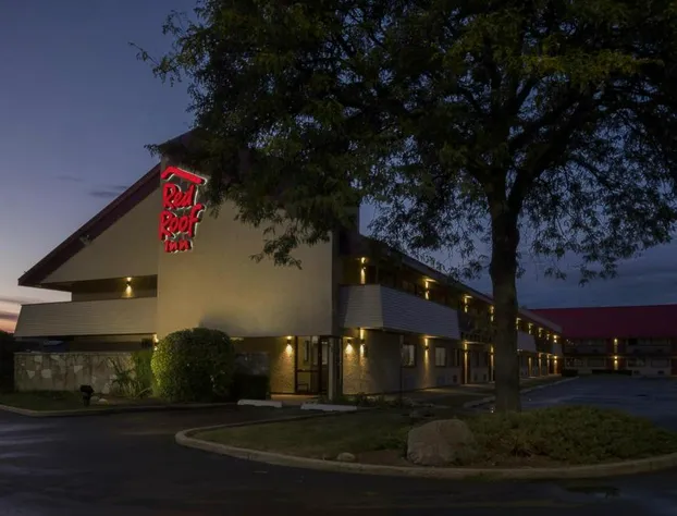 Red Roof Inn Chicago-O'Hare Airport/ Arlington Hts hotel detail image 4