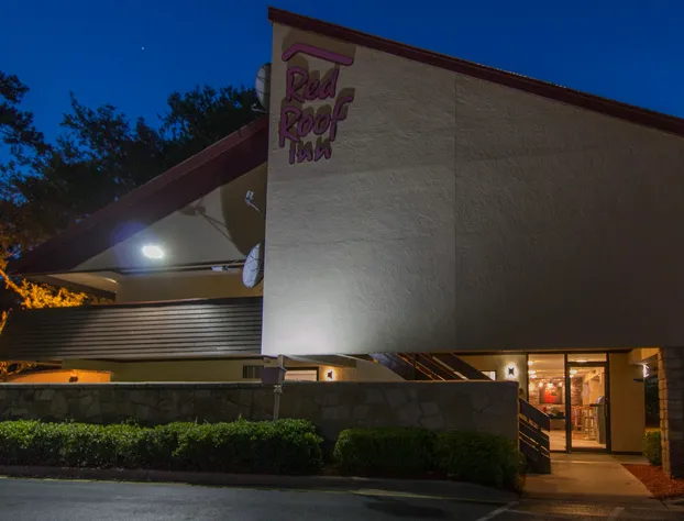 Red Roof Inn Pensacola – I-10 at Davis Highway hotel detail image 1