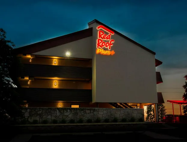 Red Roof Inn PLUS+ Chicago - Naperville hotel detail image 2