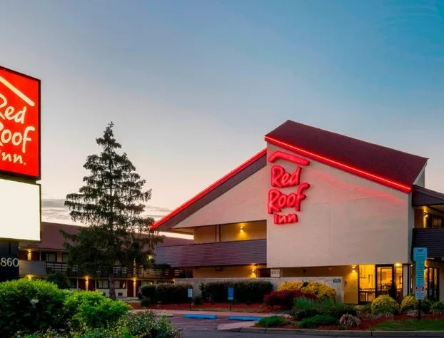 Red Roof Inn Edison hotel detail image 1