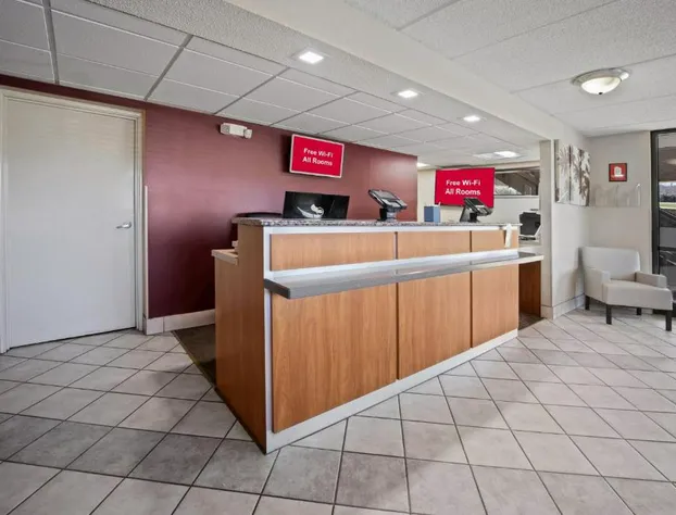 Red Roof Inn Greensboro Airport hotel detail image 1