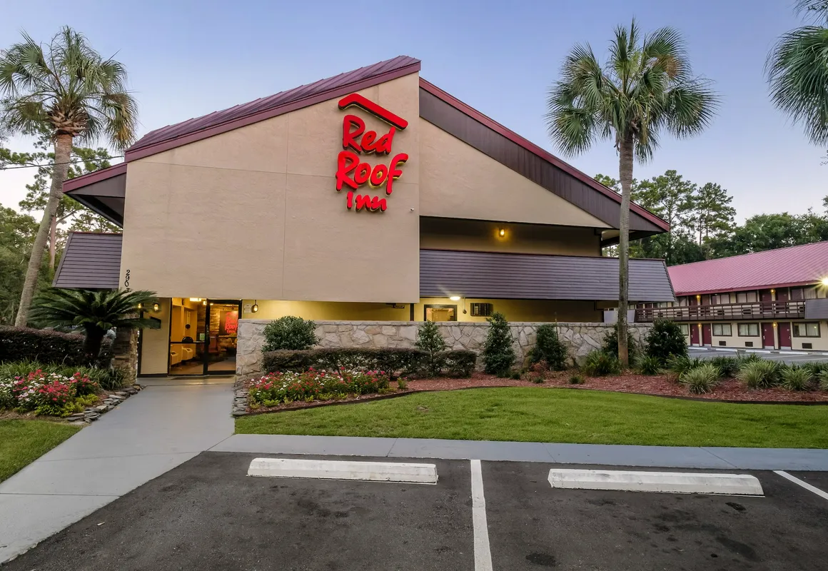 Red Roof Inn Tallahassee - University hotel hero