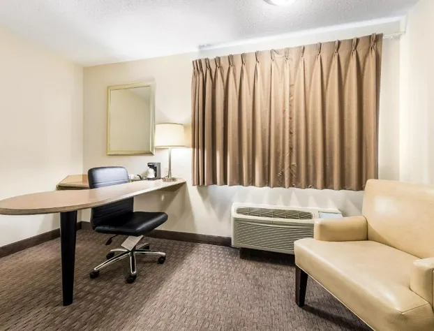 Red Roof Inn Cleveland Airport-Middleburg Heights hotel detail image 4