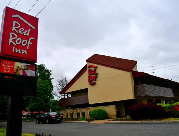 Red Roof Inn Richmond South hotel detail image 1