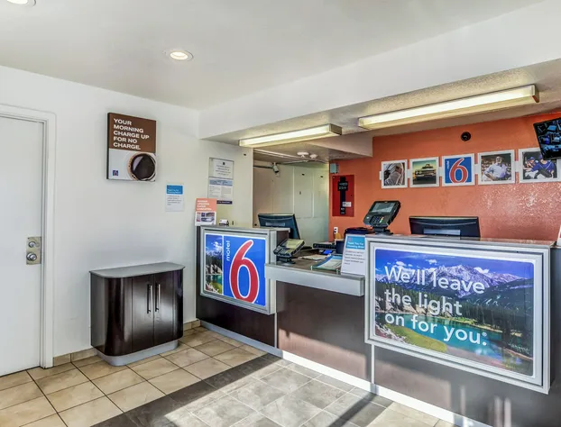 Motel 6 Atlanta Smyrna / Ballpark hotel detail image 2