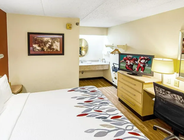 Red Roof Inn Charleston - Kanawha City, WV hotel detail image 4