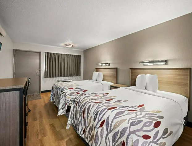 Red Roof Inn Detroit - Royal Oak/ Madison Heights hotel detail image 3