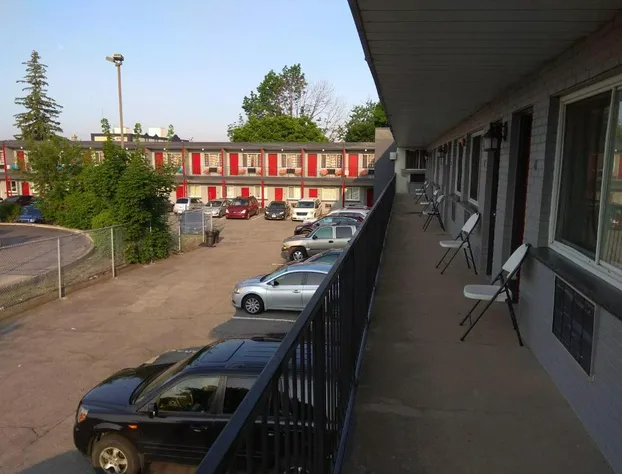 6267 Persepolis Inn hotel detail image 1