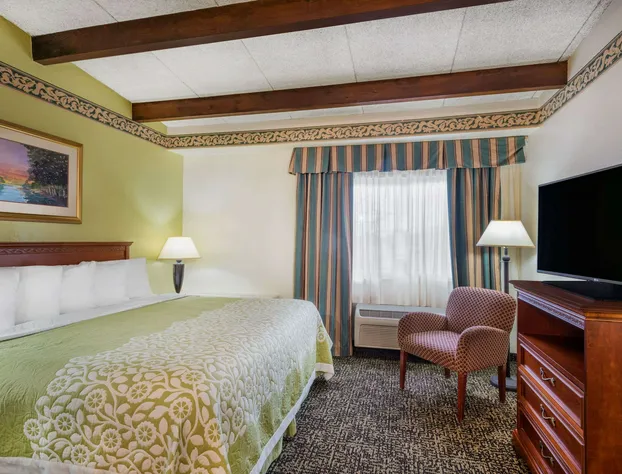 Days Inn by Wyndham Rutland/Killington Area hotel detail image 4