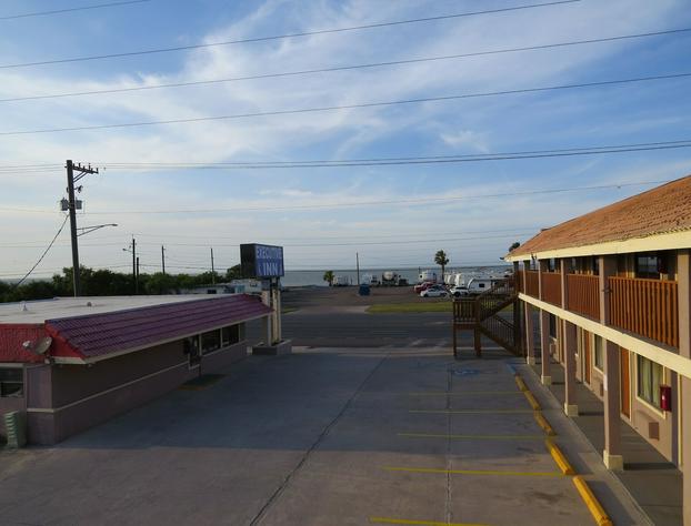 Executive Inn and Suites hotel detail image 4