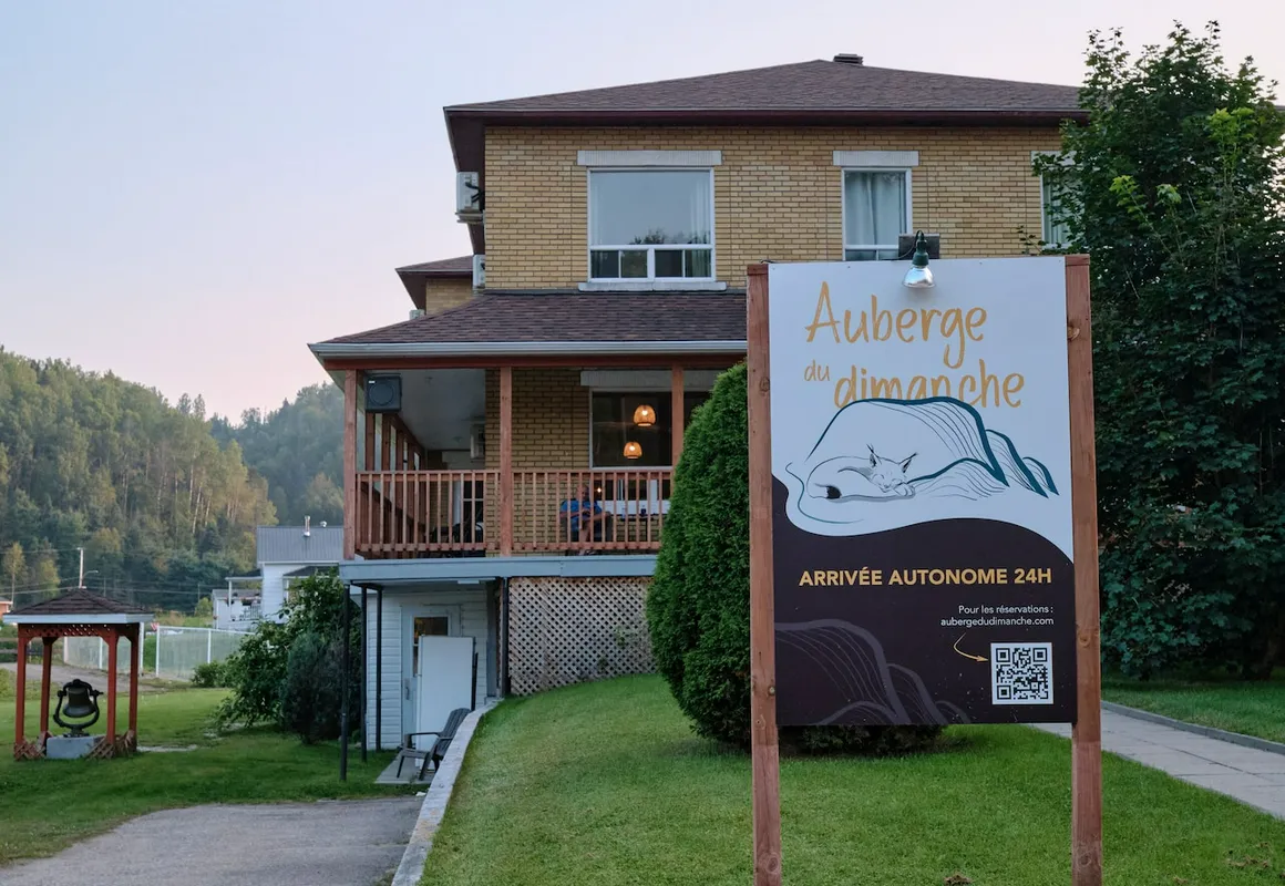 Auberge du Dimanche hotel hero