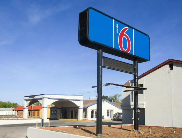 Motel 6 Clovis, NM hotel detail image 1