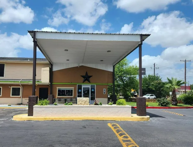 Rodeway Inn San Antonio Lackland AFB - SeaWorld hotel detail image 1