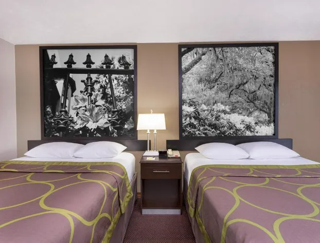 Super 8 by Wyndham Locust Grove hotel detail image 3