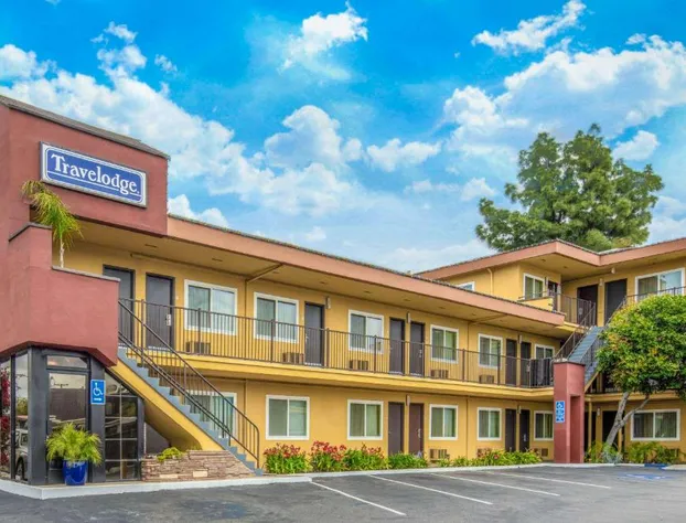 Travelodge by Wyndham Burbank-Glendale hotel detail image 1