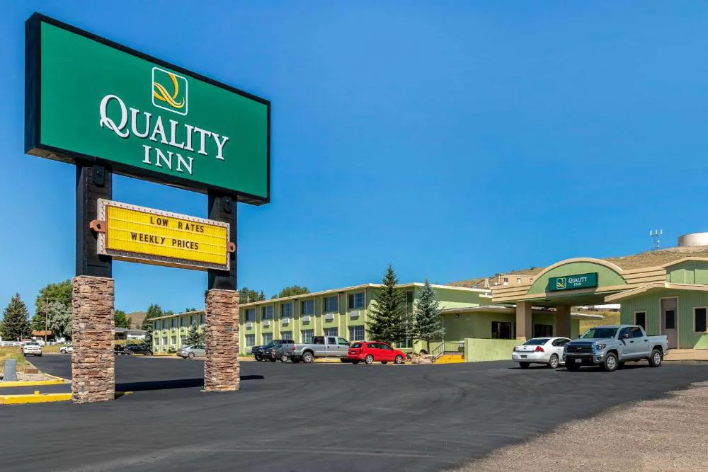 Quality Inn Rawlins I-80 hotel hero