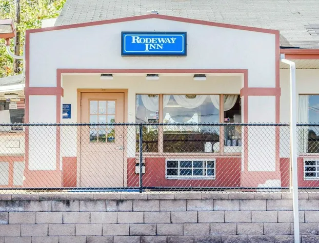 Rodeway Inn Harrisburg hotel detail image 2