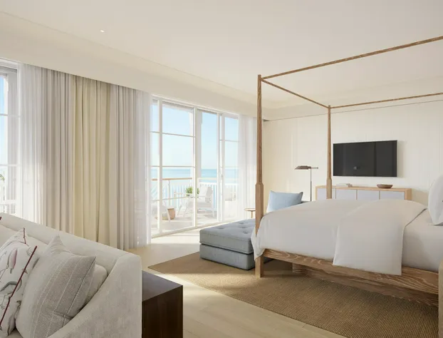 Naples Beach Club, A Four Seasons Resort hotel detail image 4