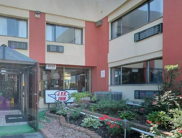 JFK Inn hotel detail image 3