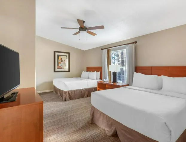 PVC at The Roundhouse Resort hotel detail image 4