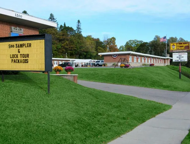 Budget Host Crestview Inn hotel detail image 1