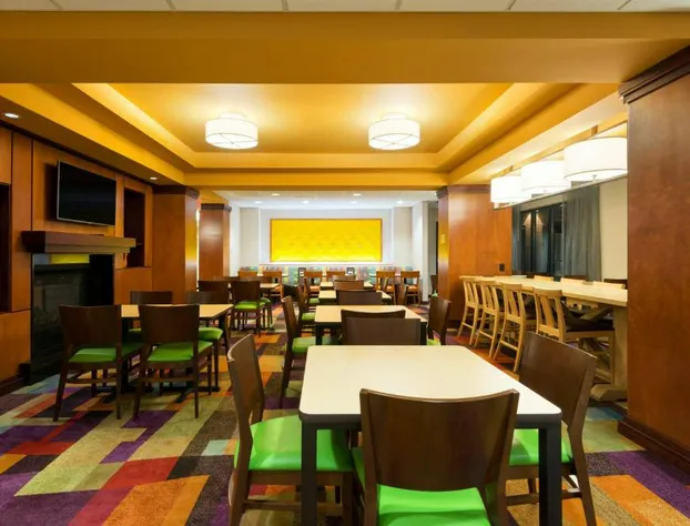 Fairfield Inn & Suites by Marriott Louisville Downtown hotel detail image 4