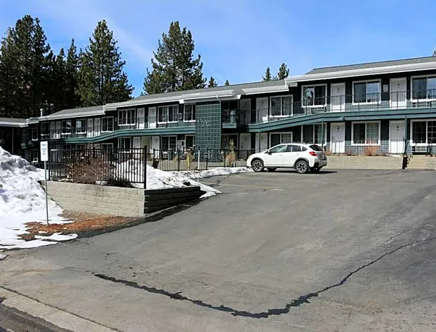 Bluelake Inn at Tahoe hotel detail image 3