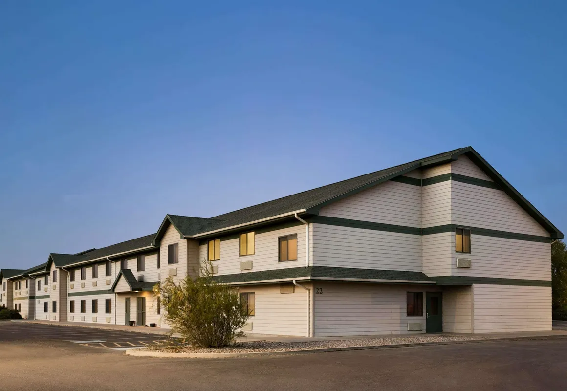 Travelodge by Wyndham Pecos hotel hero