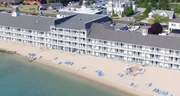 Hamilton Inn Select Beachfront Mackinaw City hotel detail image 1